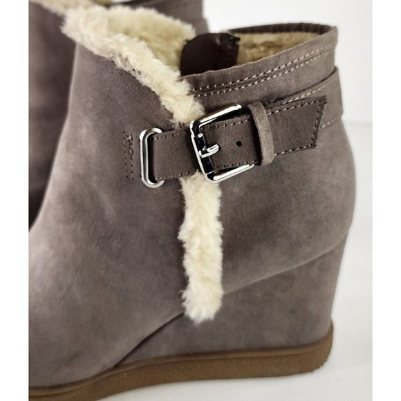 Unisa Boots Womens Size 8.5M Mobii Gray Faux Suede Buckle Momcore Wedge Bootie - Picture 9 of 13